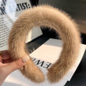 Super cute Fur Headband
